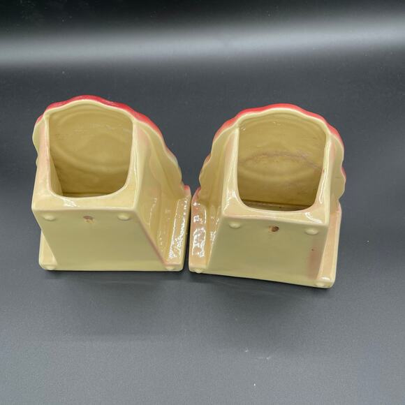 Vintage Shawnee Pottery Mantle Clock USA 530 Set of Two Hanging Wall Planters - Picture 5 of 14